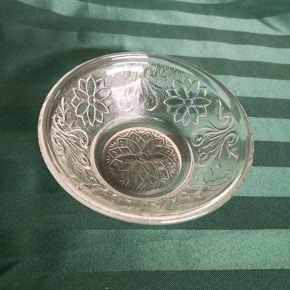 "aTiara" Crystal bowls,boxed - Picture 2 of 3